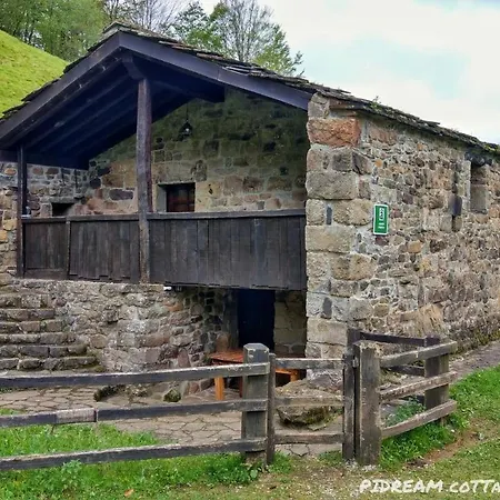 Chalet Pidream . De Pisueña *